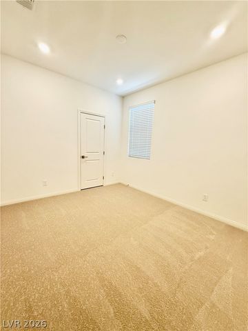 480 Clover Bar Lane, Las Vegas, NV 89138