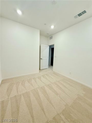 480 Clover Bar Lane, Las Vegas, NV 89138