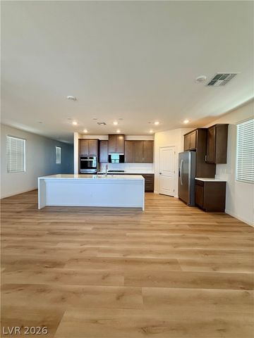 480 Clover Bar Lane, Las Vegas, NV 89138
