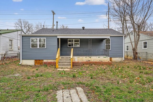 2326 W Nichols Street, Springfield, MO 65802