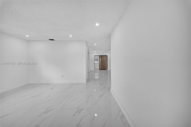 1055 NW 32nd Ct, Miami, FL 33125