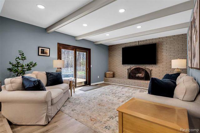 9447 Continental Drive, Taylor, MI 48180