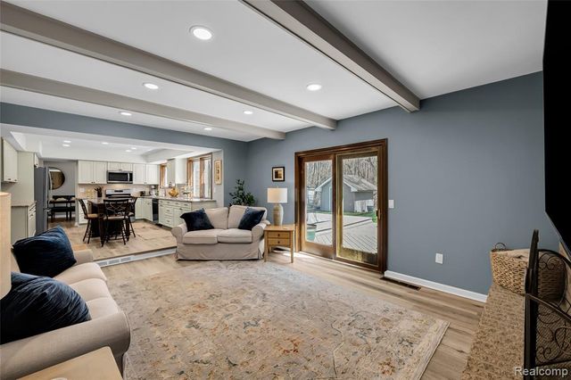 9447 Continental Drive, Taylor, MI 48180