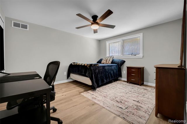 9447 Continental Drive, Taylor, MI 48180