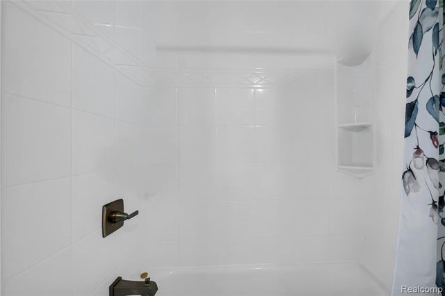 9447 Continental Drive, Taylor, MI 48180