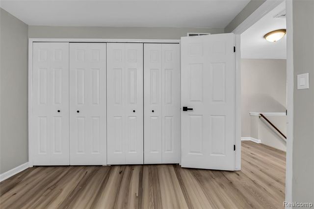 9447 Continental Drive, Taylor, MI 48180