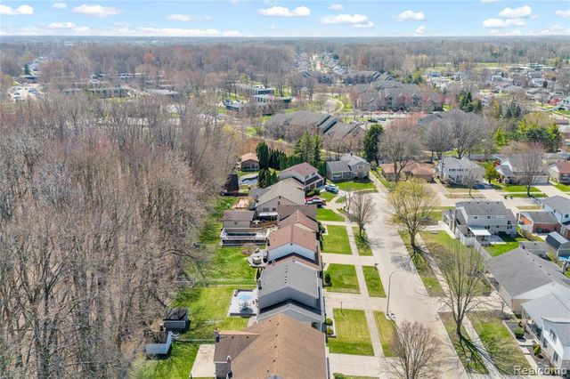 9447 Continental Drive, Taylor, MI 48180