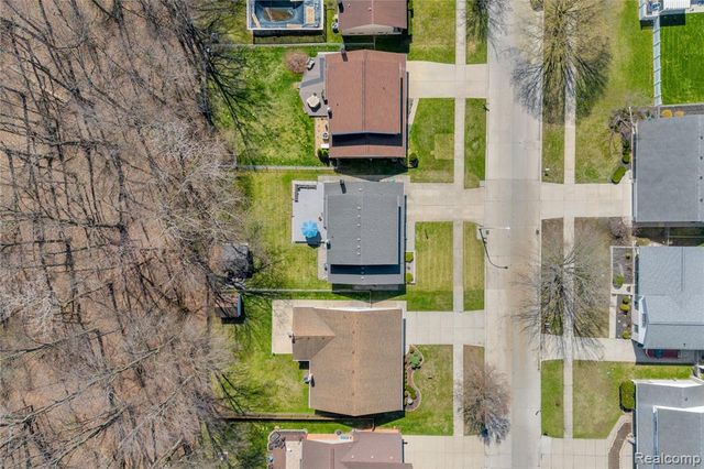 9447 Continental Drive, Taylor, MI 48180