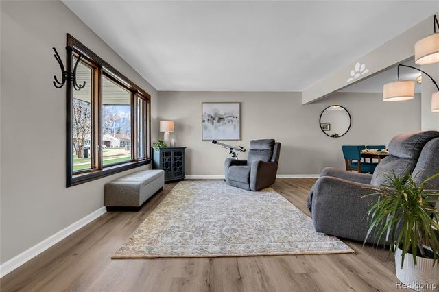 9447 Continental Drive, Taylor, MI 48180