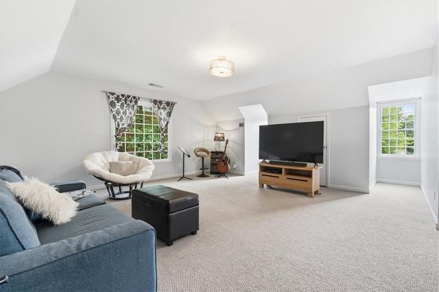 3560 Saxon Way, Marietta, GA 30062