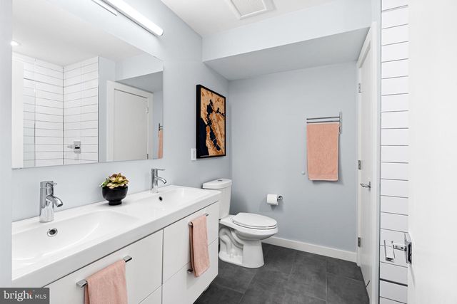 627 MCCLELLAN ST, Philadelphia, PA 19148