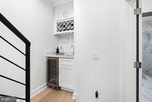 627 MCCLELLAN ST, Philadelphia, PA 19148