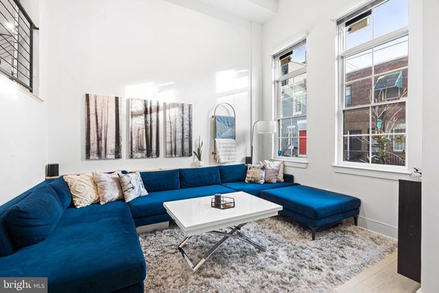 627 MCCLELLAN ST, Philadelphia, PA 19148