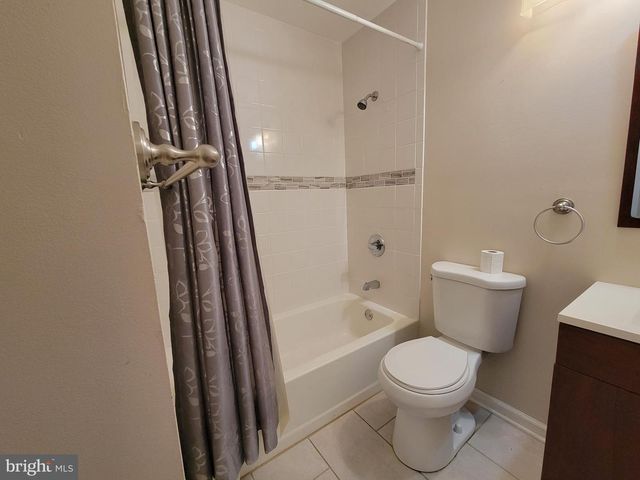 11 TOBIN CT, Willingboro, NJ 08046