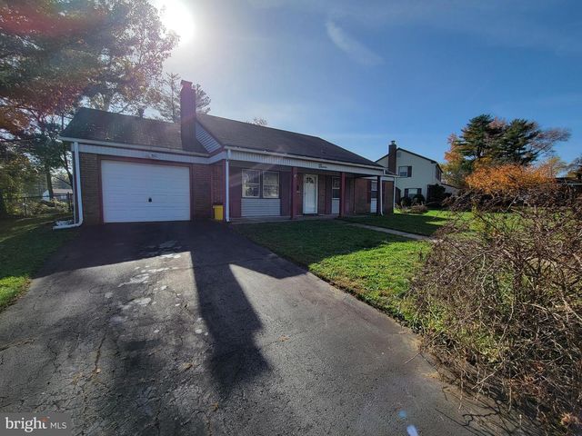 11 TOBIN CT, Willingboro, NJ 08046