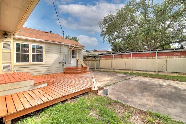 722 Ralston Ave, Corpus Christi, TX 78404