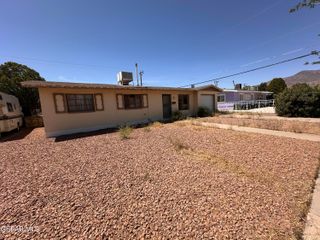 5304 CAPISTRANO Drive, El Paso, TX 79924