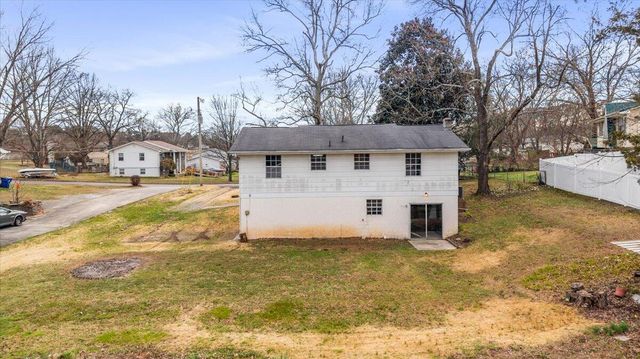 2151 SE Gregory Drive SE, Cleveland, TN 37323