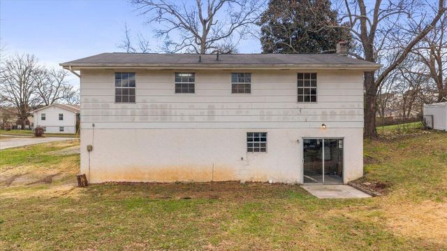 2151 SE Gregory Drive SE, Cleveland, TN 37323