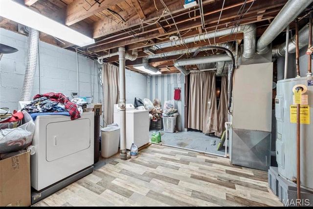 10554 Saint Michael Lane, St Ann, MO 63074