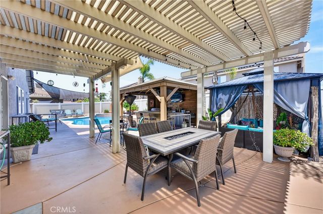 26110 Shady Brook, Murrieta, CA 92563
