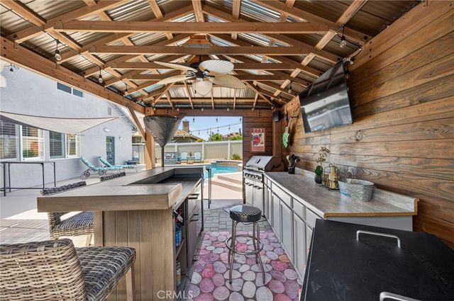 26110 Shady Brook, Murrieta, CA 92563