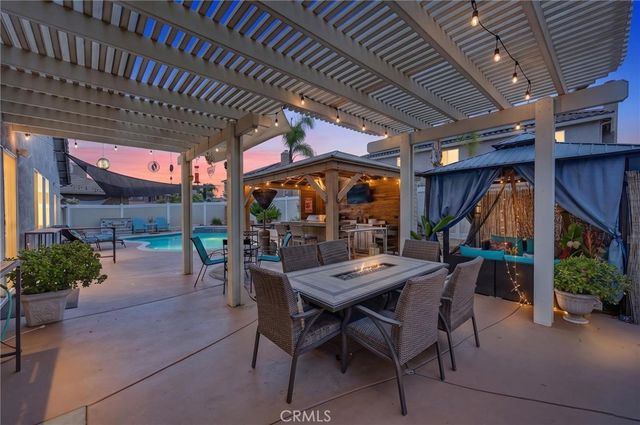 26110 Shady Brook, Murrieta, CA 92563