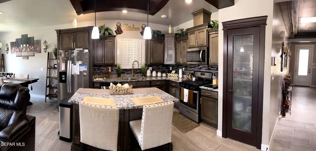 14231 Richard Wiles Avenue, El Paso, TX 79938