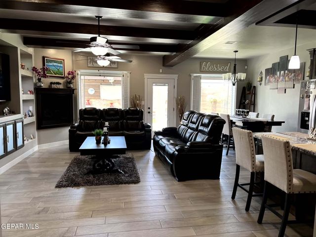 14231 Richard Wiles Avenue, El Paso, TX 79938