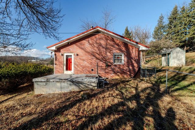 120 SHUTTERLEE MILL LN, Staunton, VA 24401