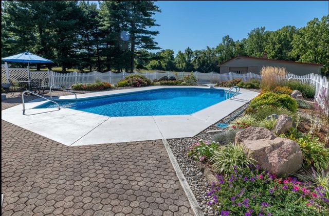 817 Locust Corner Road, Pierce Twp, OH 45245