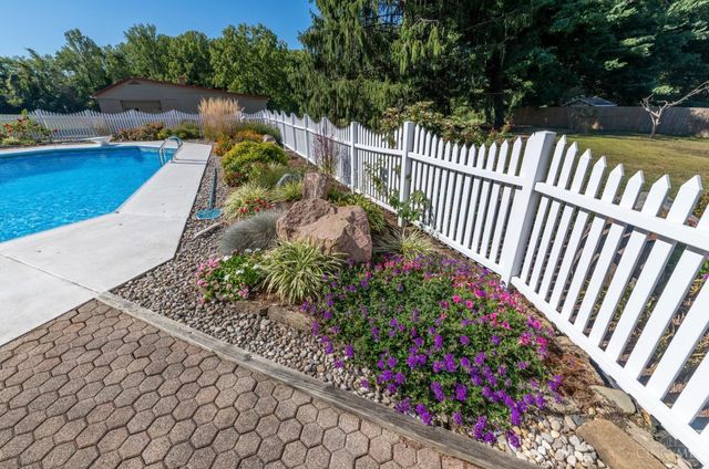 817 Locust Corner Road, Pierce Twp, OH 45245