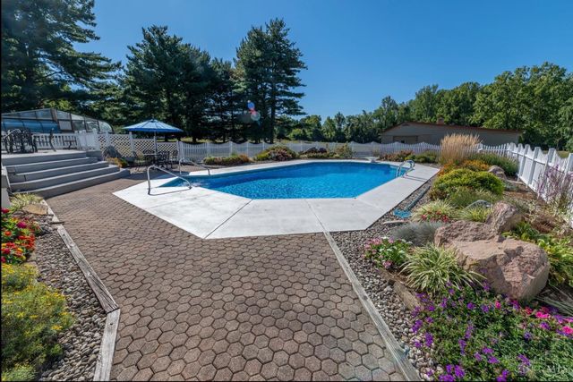817 Locust Corner Road, Pierce Twp, OH 45245