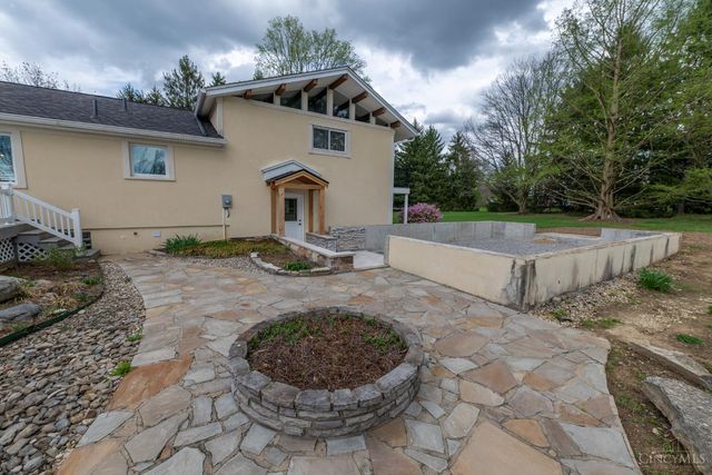 817 Locust Corner Road, Pierce Twp, OH 45245