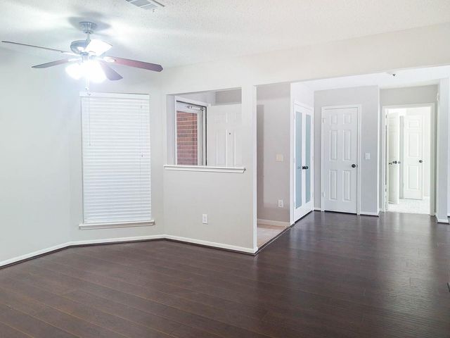 175 Sylvan Forest Drive, The Woodlands, TX 77381