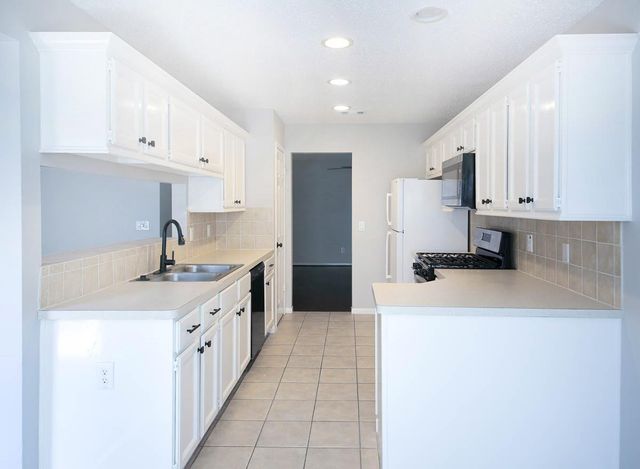 175 Sylvan Forest Drive, The Woodlands, TX 77381