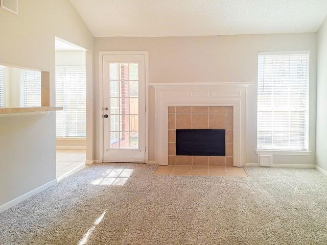 175 Sylvan Forest Drive, The Woodlands, TX 77381