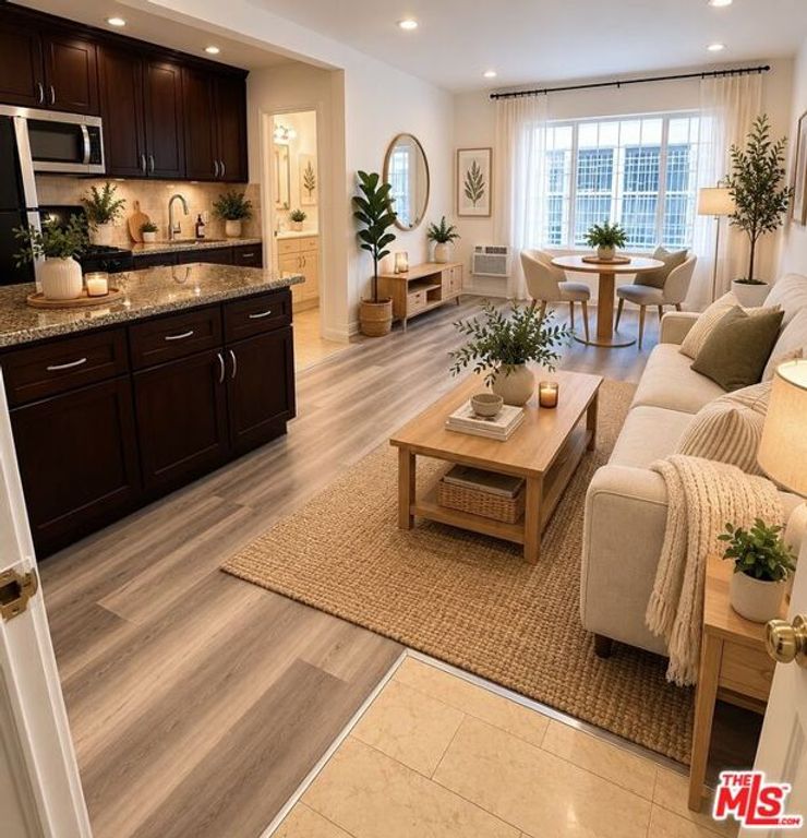 137 S Crescent Drive 4, Beverly Hills, CA 90212