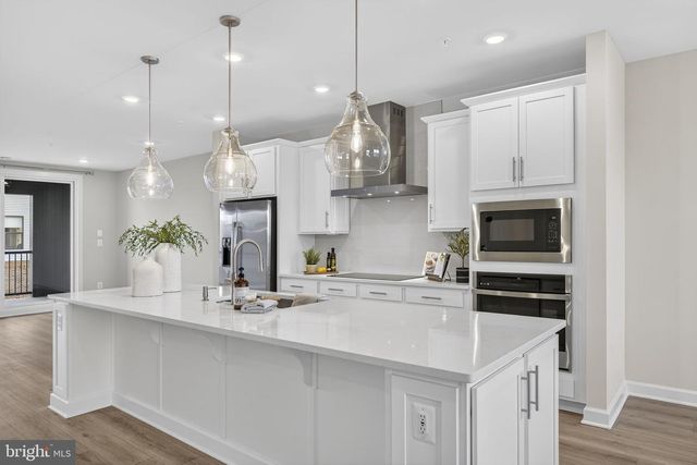 21791 EXPRESS TER, Ashburn, VA 20147