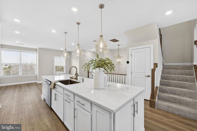 21791 EXPRESS TER, Ashburn, VA 20147