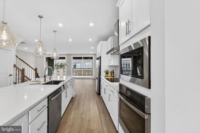 21791 EXPRESS TER, Ashburn, VA 20147