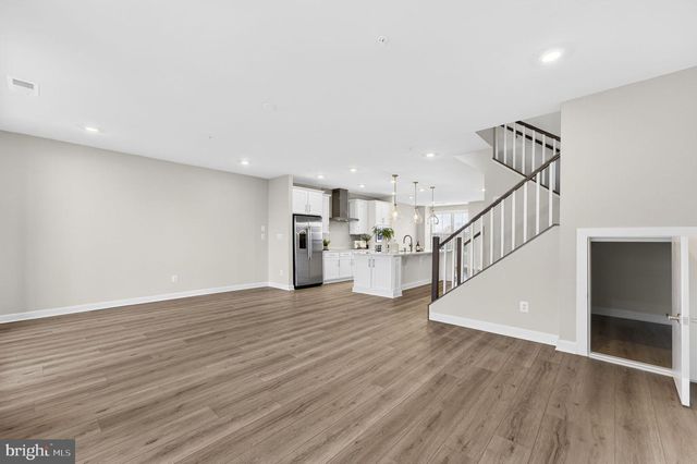 21791 EXPRESS TER, Ashburn, VA 20147