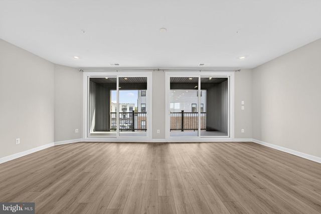 21791 EXPRESS TER, Ashburn, VA 20147