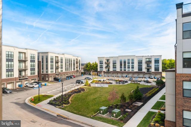 21791 EXPRESS TER, Ashburn, VA 20147