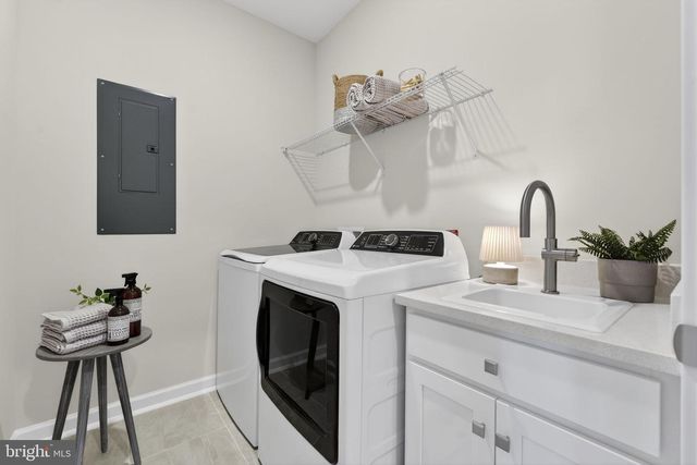 21791 EXPRESS TER, Ashburn, VA 20147