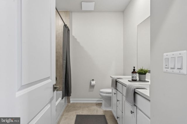 21791 EXPRESS TER, Ashburn, VA 20147