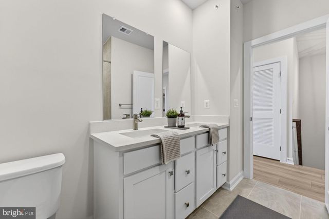 21791 EXPRESS TER, Ashburn, VA 20147