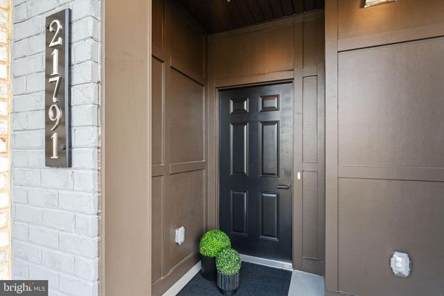 21791 EXPRESS TER, Ashburn, VA 20147