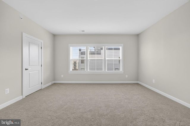 21791 EXPRESS TER, Ashburn, VA 20147