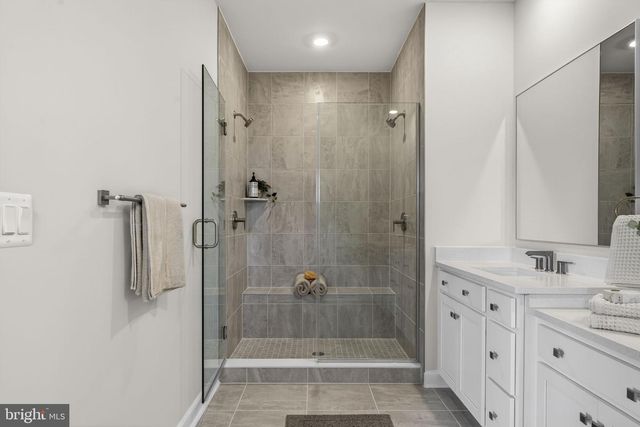 21791 EXPRESS TER, Ashburn, VA 20147